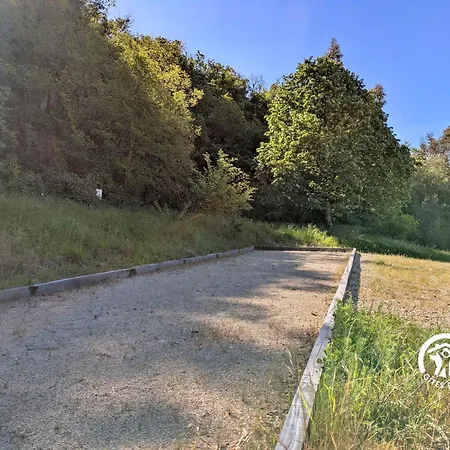 La Roche Des Eaux Vives, 2 Personnes 別荘